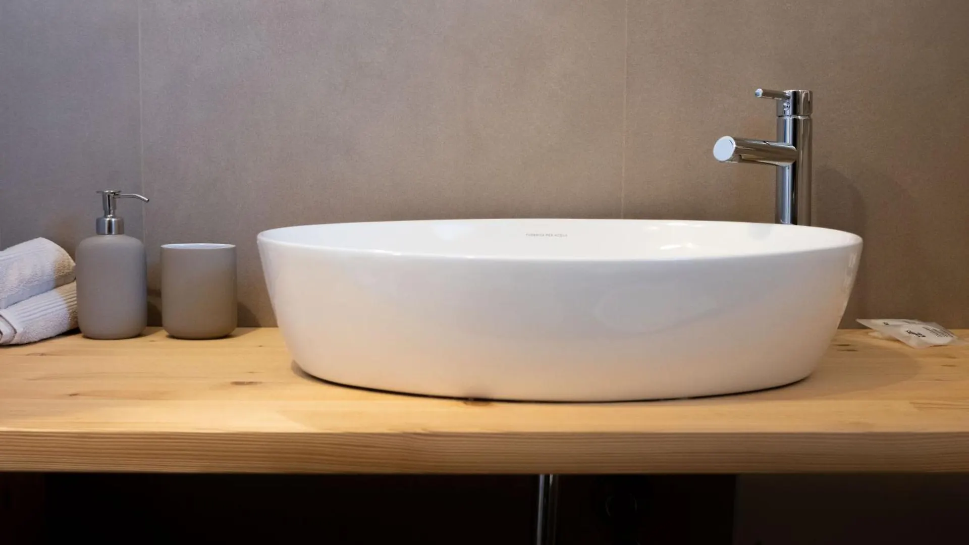 Ava Home - Apartment In The Center Camonica Valley Darfo Boario Terme